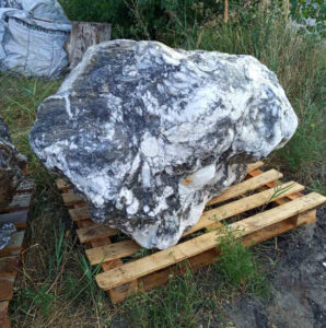 Декоративный камень, Большой мраморный камень 5