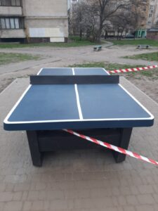 Теннисный стол бетонный