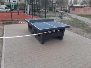 Теннисный стол бетонный