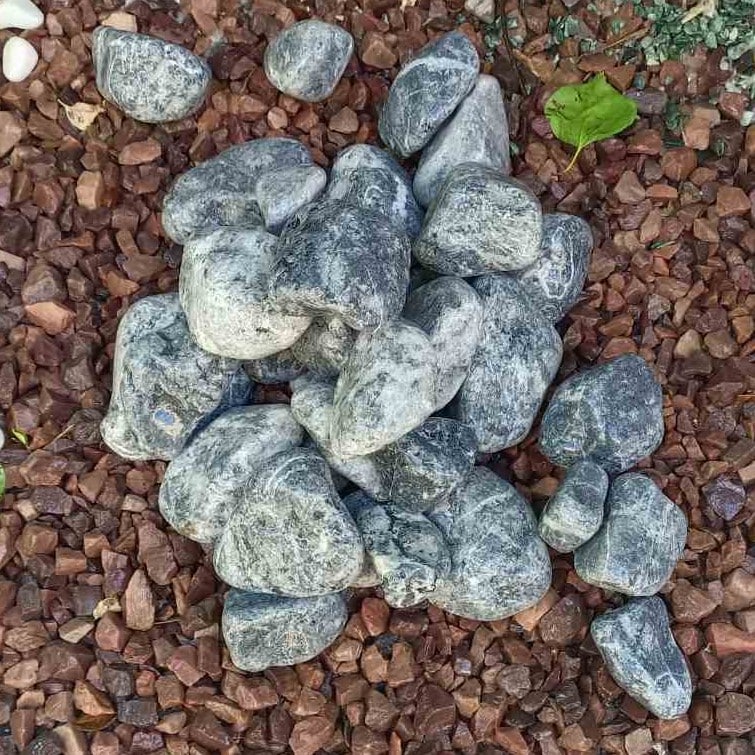 Серая галька Гриджио Карника из Италии